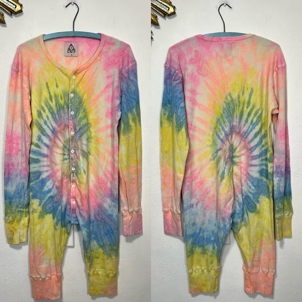 UNIF Rainbow Tie Dye BongJohns